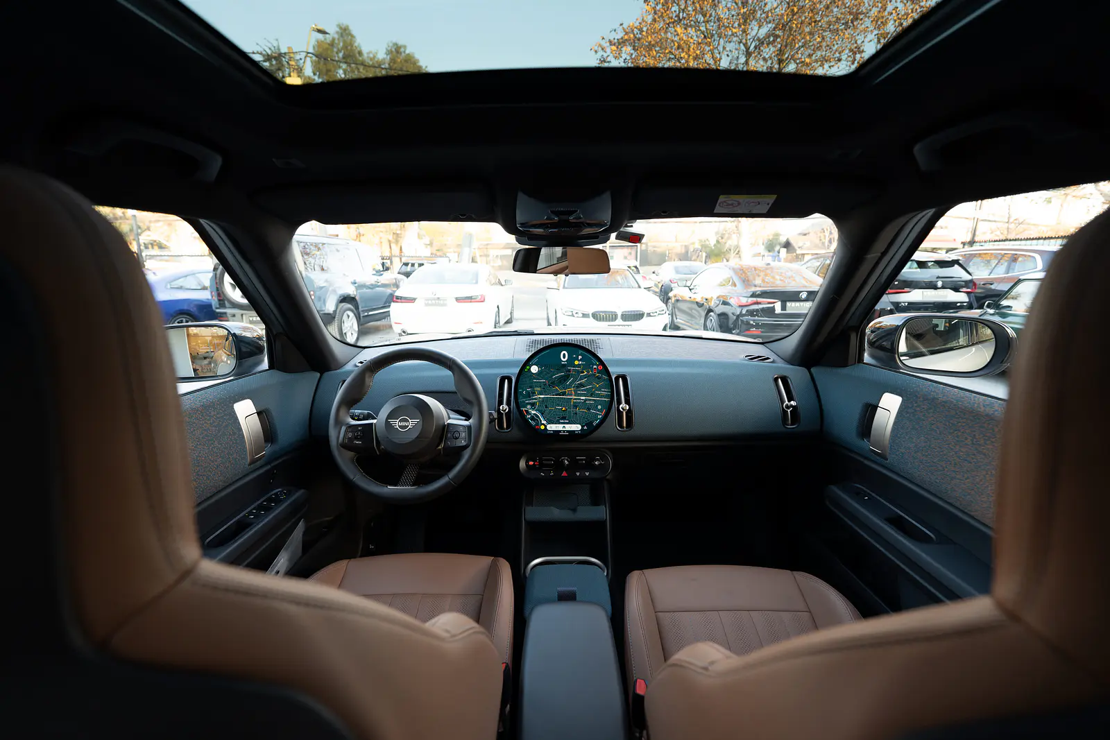 MINI Countryman S All4 2.0 Favoured — foto 30 de 40