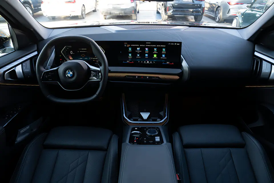 BMW X3 20 Sdrive — foto 32 de 40