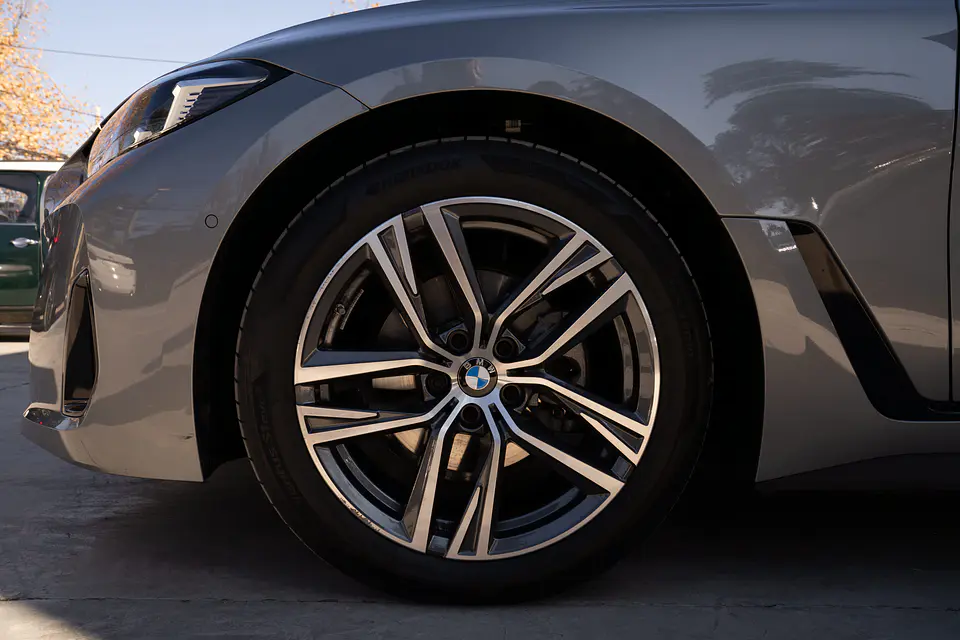 BMW 420I Gran Coupe Dynamic 2.0 Lci — foto 29 de 40