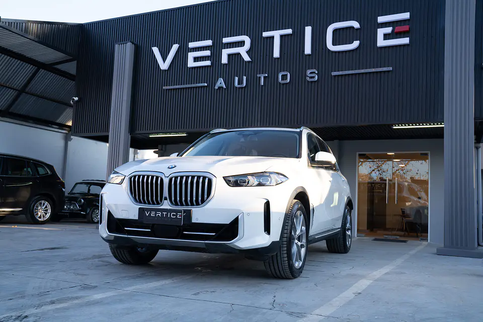 BMW X5 Xdrive40I Xline 3.0 Lci — foto 2 de 40