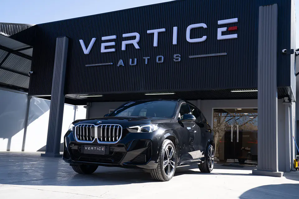 BMW X1 Sdrive18I M Sport — foto 2 de 40