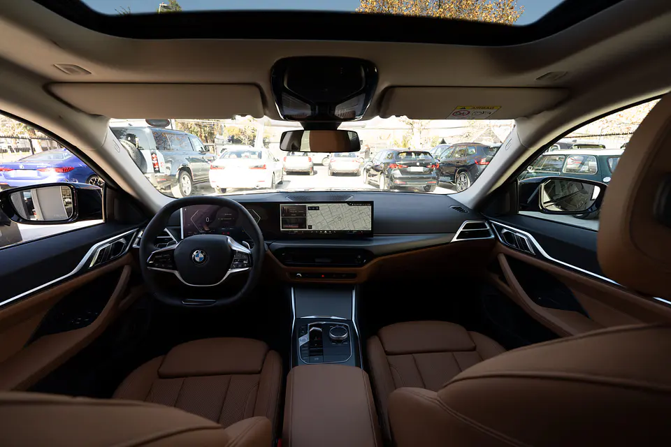BMW 420I Gran Coupe Dynamic 2.0 Lci Ii — foto 32 de 40