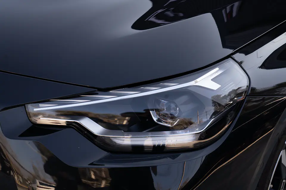 BMW 220I Coupe M Sport 2.0 Lci — foto 20 de 40