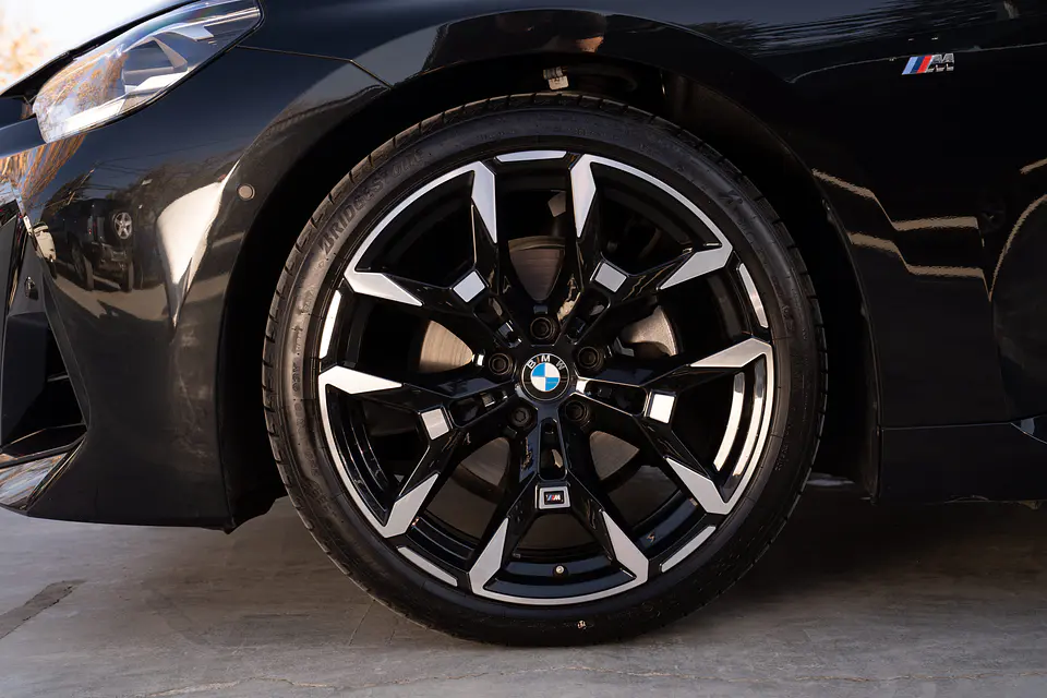 BMW 220I Coupe M Sport 2.0 Lci — foto 26 de 40