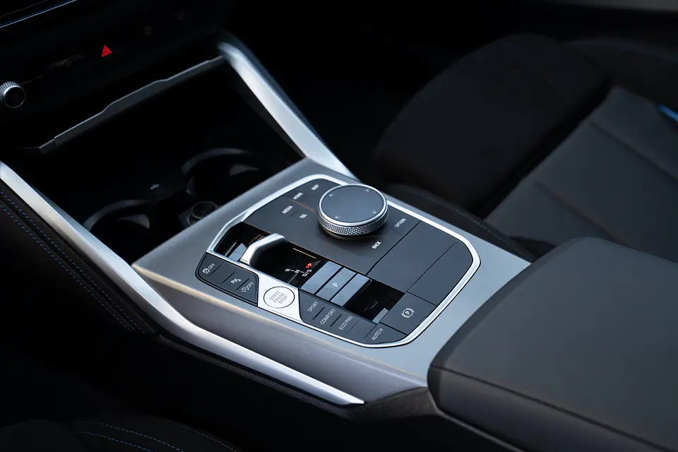 BMW 220I Coupe M Sport 2.0 Lci — foto 35 de 40