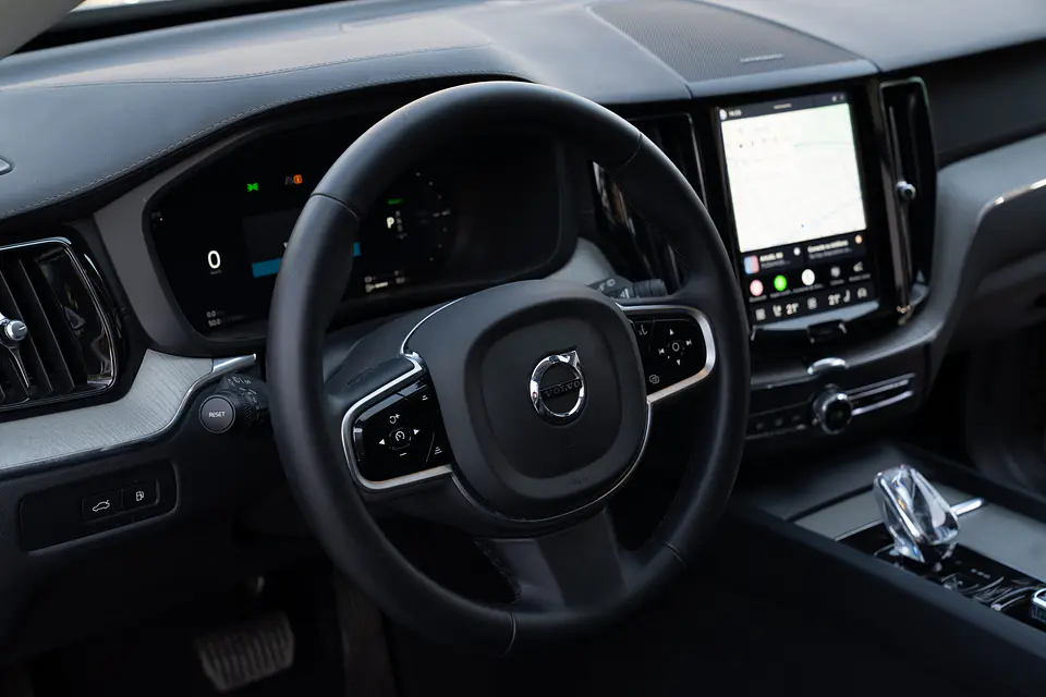 Volvo Xc60 Ii T8 Awd Recharge — foto 32 de 40
