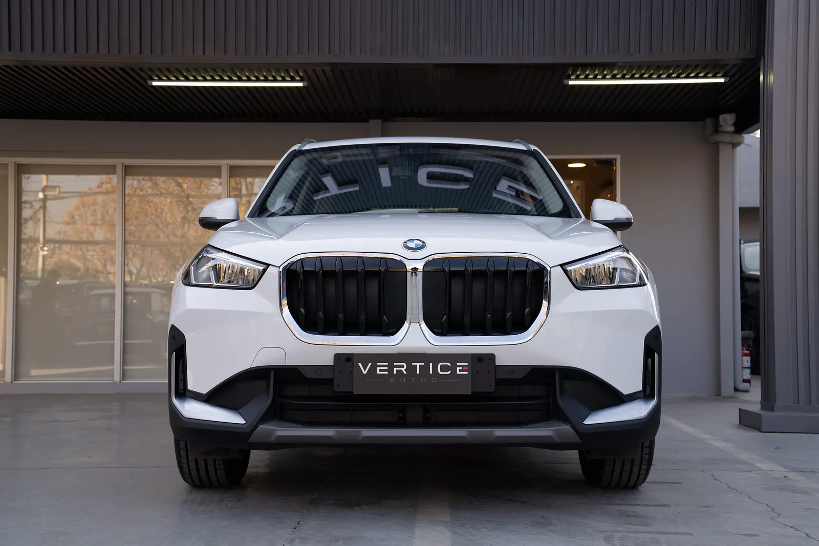 BMW X1 Sdrive18D — foto 6 de 40
