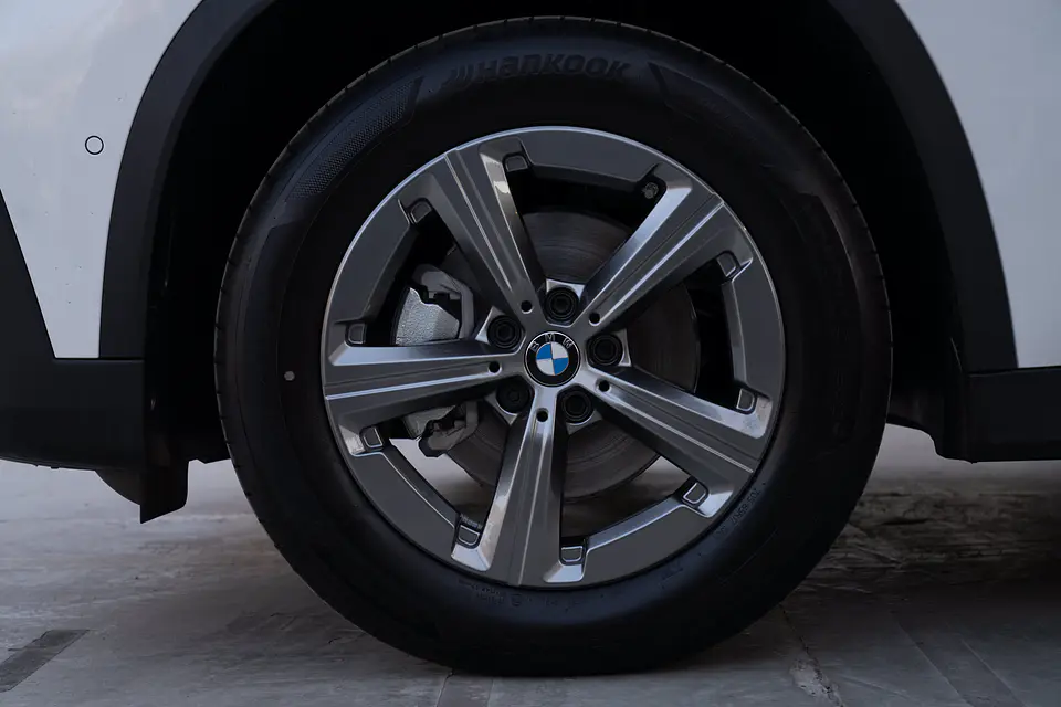 BMW X1 Sdrive18D — foto 23 de 40