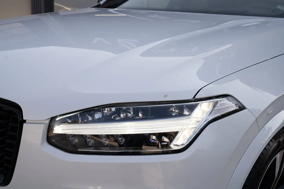 Volvo Xc90 T8 Awd Recharge Ultimate Dark — foto 17 de 40