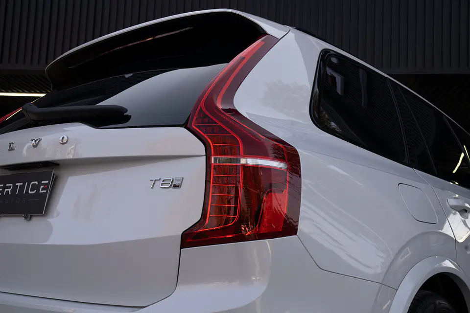 Volvo Xc90 T8 Awd Recharge Ultimate Dark — foto 23 de 40