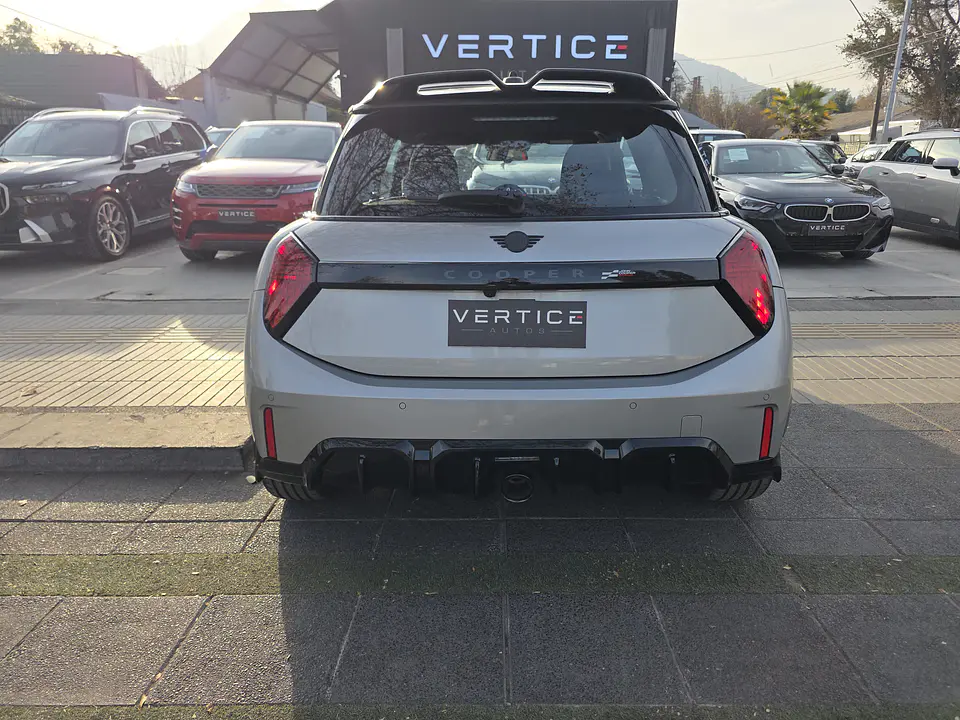MINI Jcw2.0 Hb 3P Spitfire — foto 14 de 40