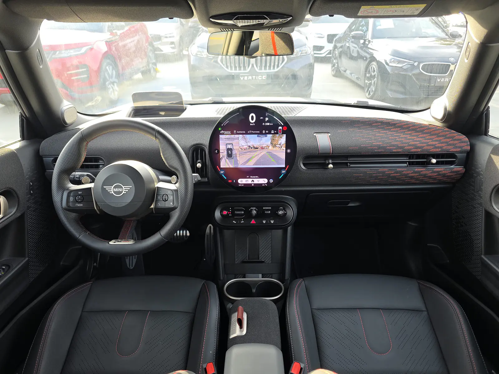 MINI Jcw2.0 Hb 3P Spitfire — foto 33 de 40