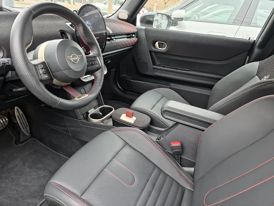 MINI Jcw2.0 Hb 3P Spitfire — foto 35 de 40