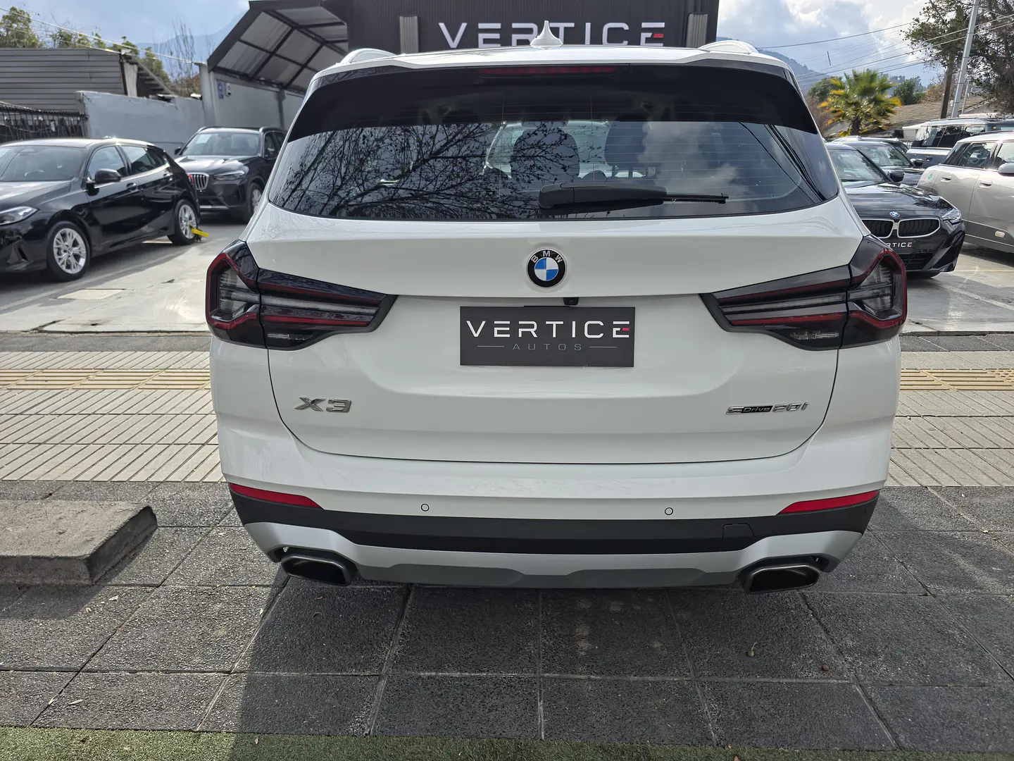 BMW X3 Sdrive20I Dynamic 2.0 Lci — foto 10 de 40