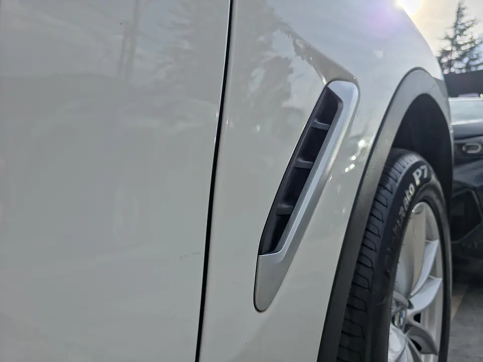 BMW X3 Sdrive20I Dynamic 2.0 Lci — foto 17 de 40