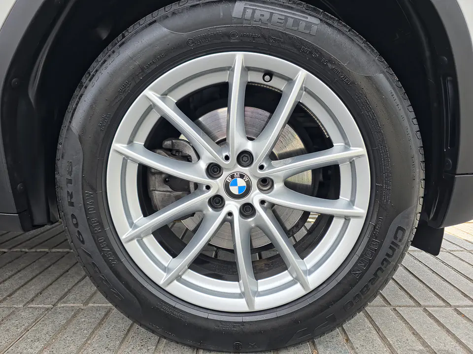 BMW X3 Sdrive20I Dynamic 2.0 Lci — foto 29 de 40