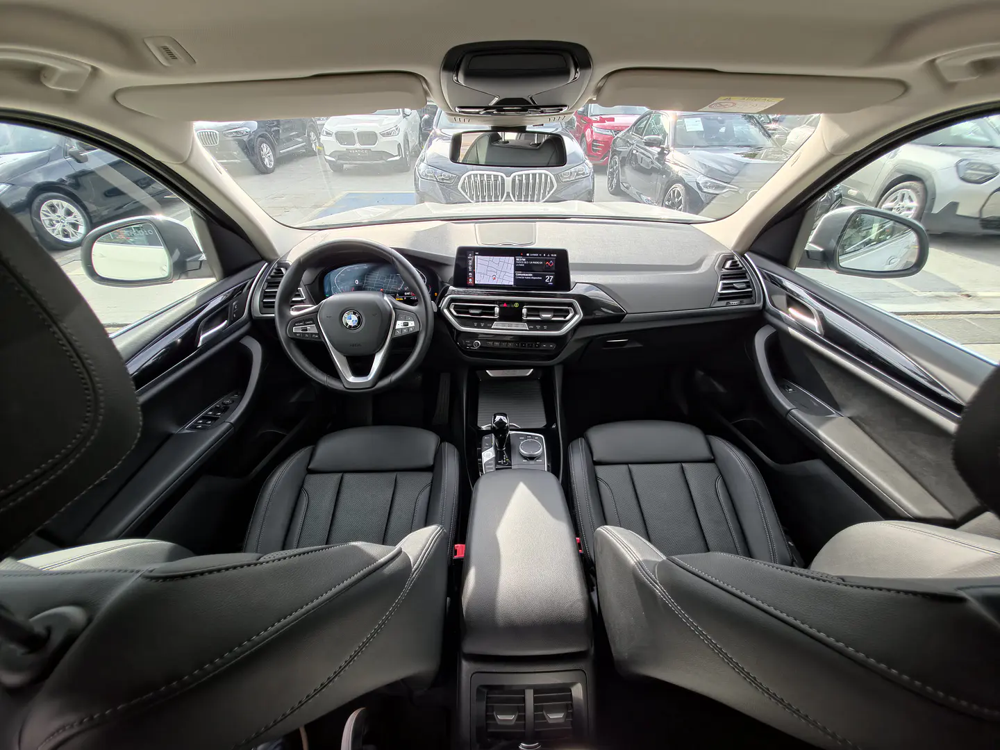 BMW X3 Sdrive20I Dynamic 2.0 Lci — foto 31 de 40