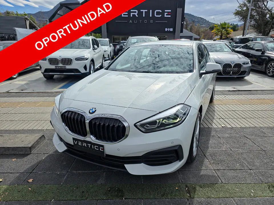 BMW 118I Hatch — foto 2 de 40