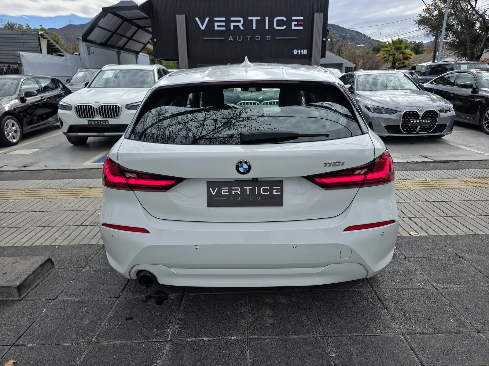 BMW 118I Hatch — foto 15 de 40