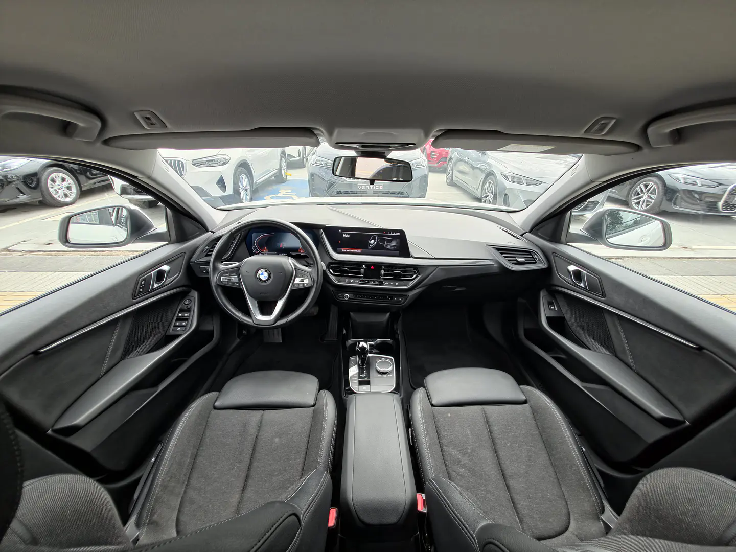 BMW 118I Hatch — foto 40 de 40