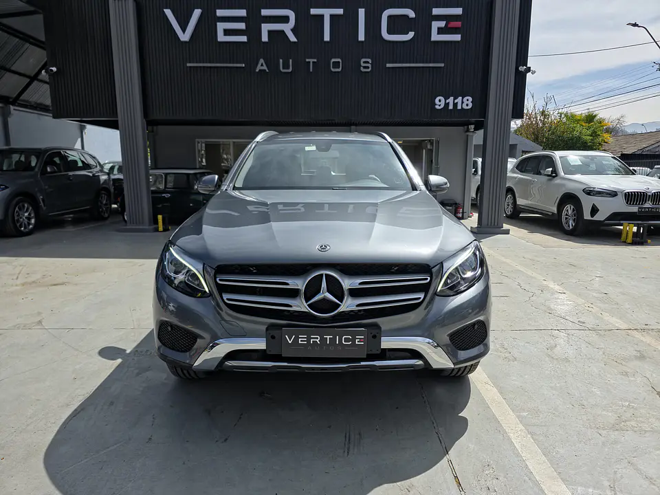 Mercedes-Benz Glc220 D 4Matic — foto 8 de 40