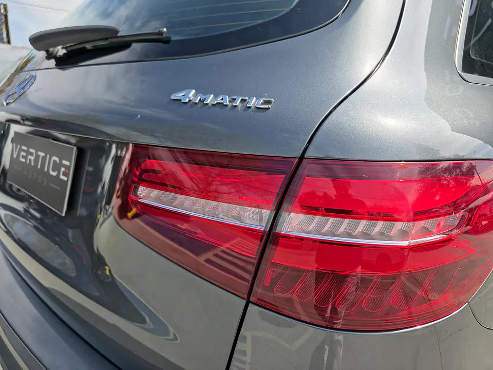 Mercedes-Benz Glc220 D 4Matic — foto 29 de 40