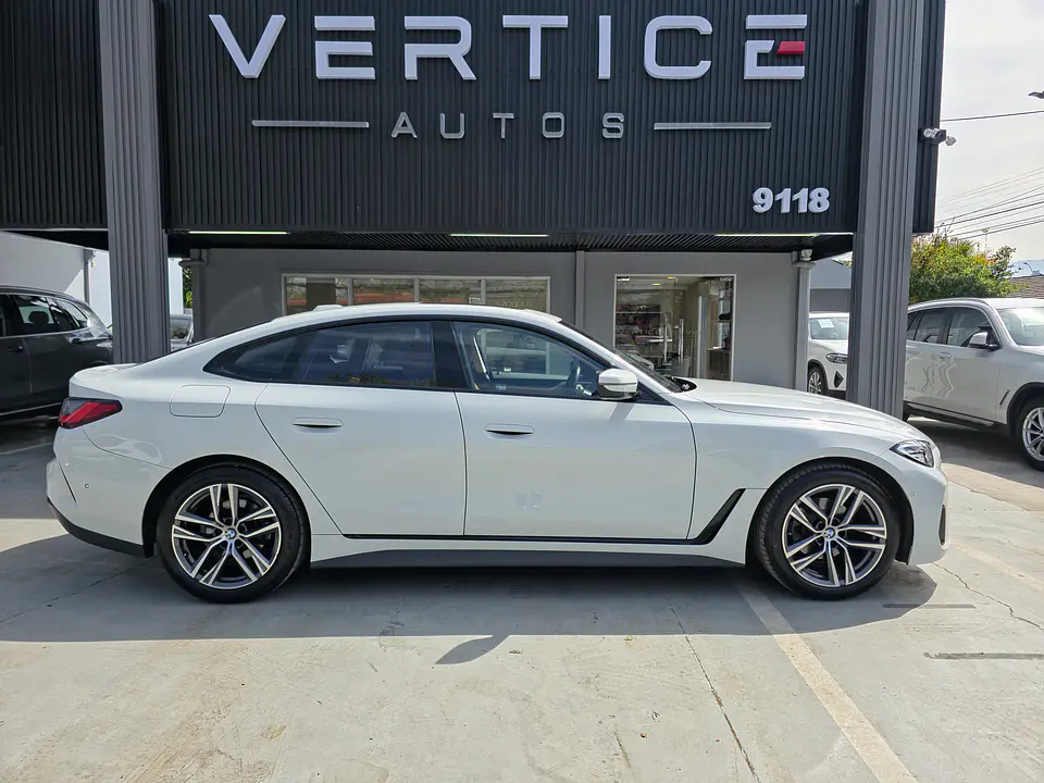 BMW 420I — foto 11 de 40