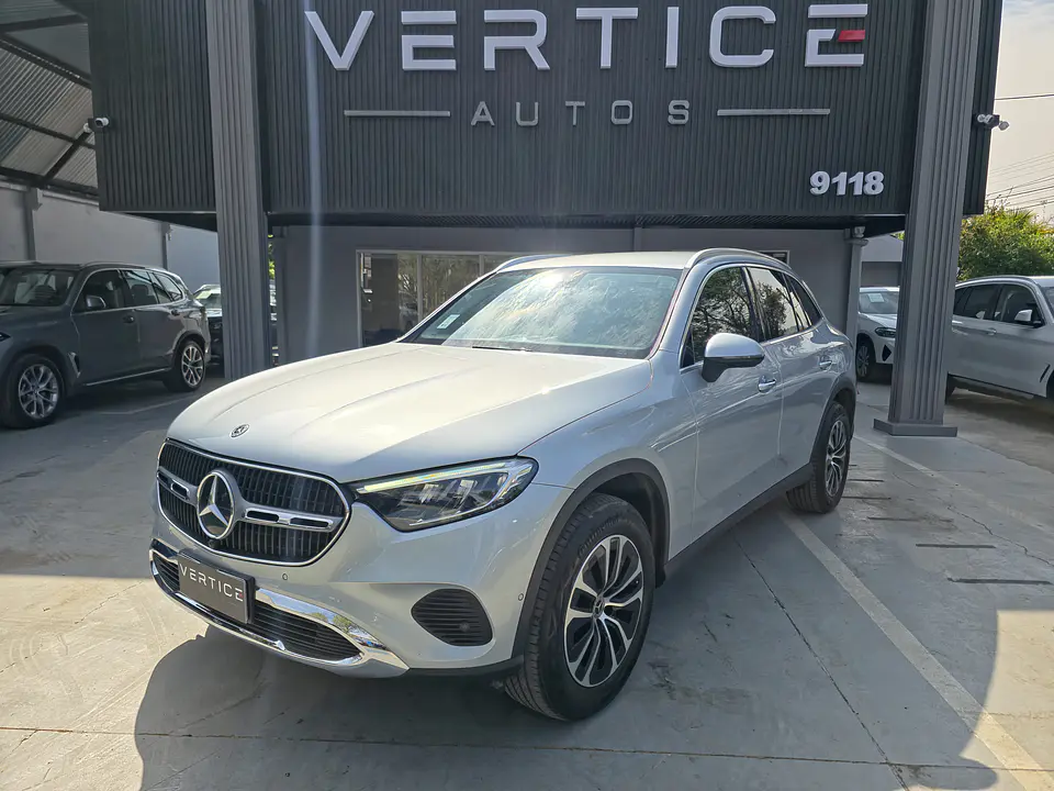 Mercedes-Benz Glc220 D 4Matic — foto 2 de 40