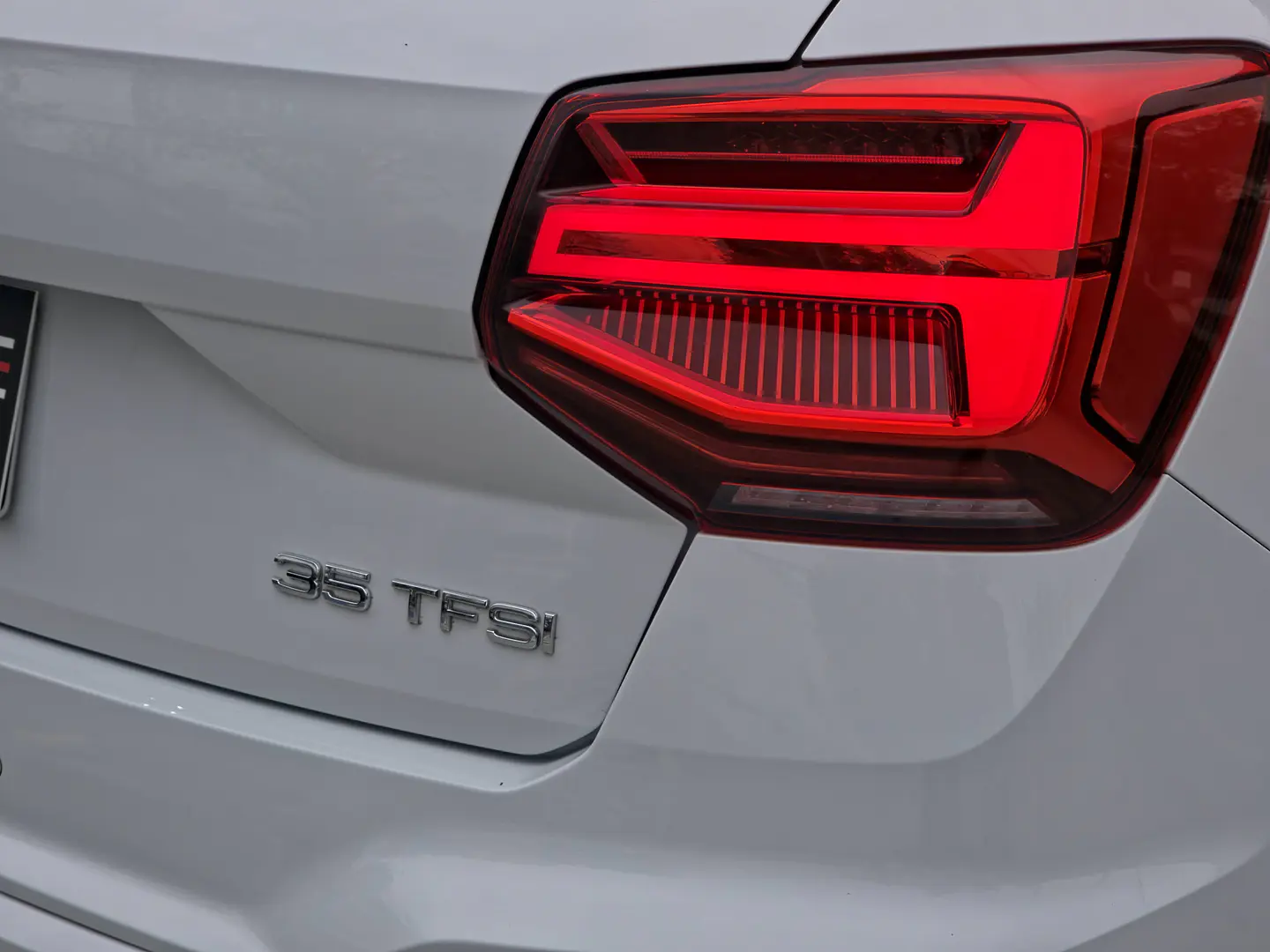 Audi Q2 — foto 22 de 40