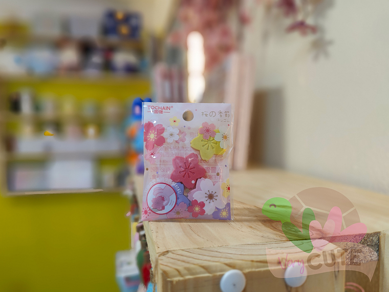 Set de 4 Gomas de borrar Flor 1