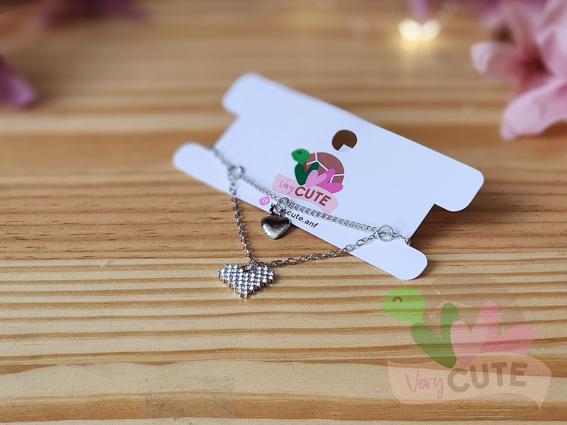 Pulsera Plateada Doble Cadena -  Corazón 1