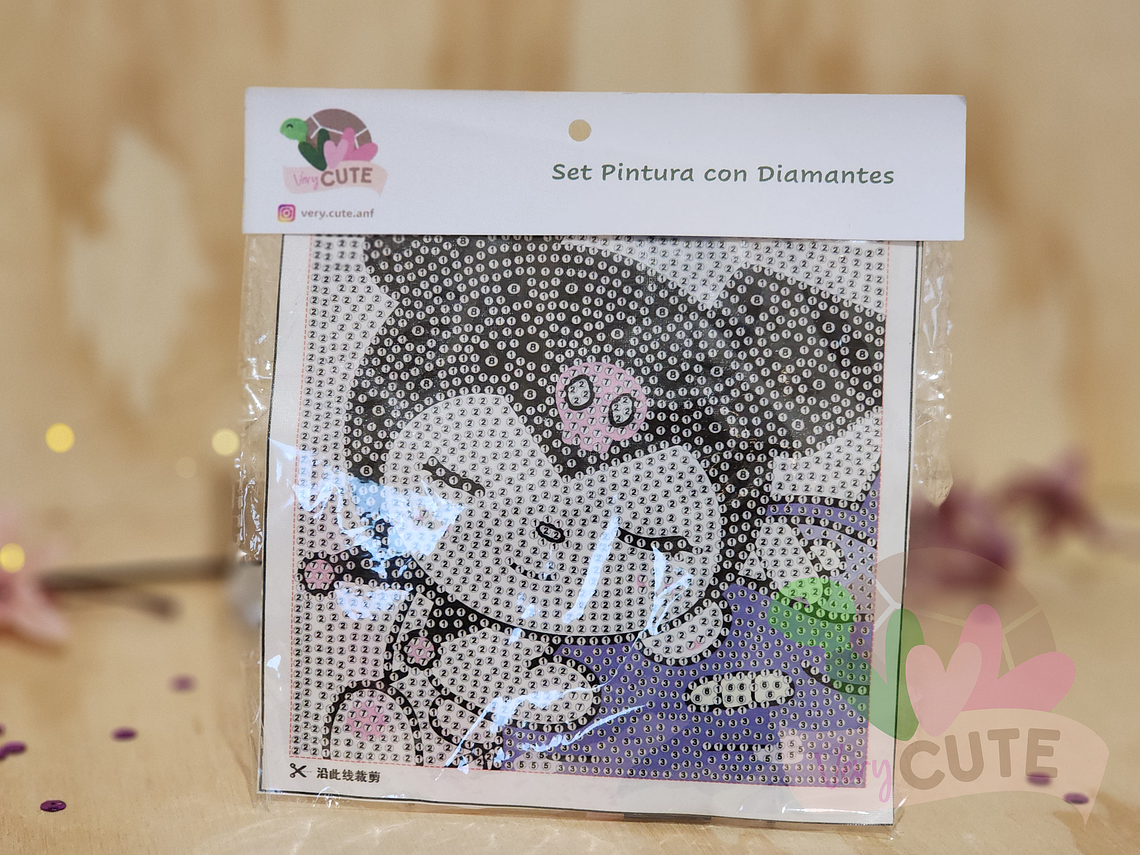Set Pintura con Diamantes Sin Marco - Kuromi 2