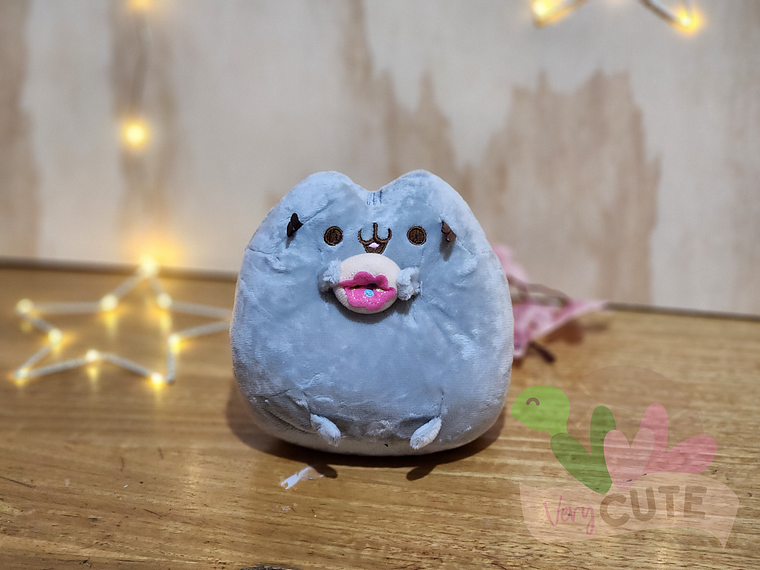 Peluche Pusheen 2