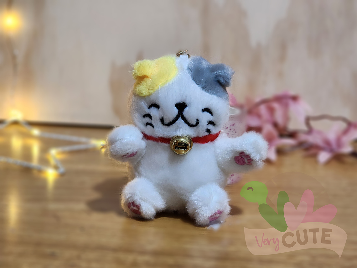  Llavero Peluche Gato de la Suerte 2