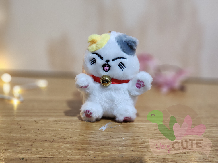  Llavero Peluche Gato de la Suerte 3