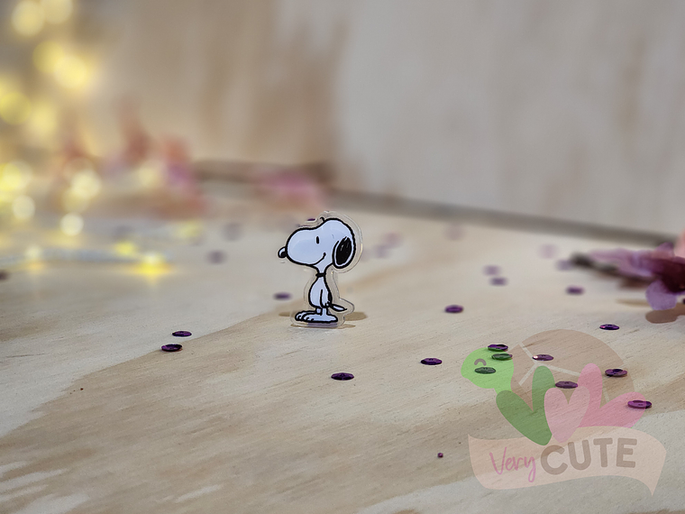 Pin Acrílico Snoopy 4