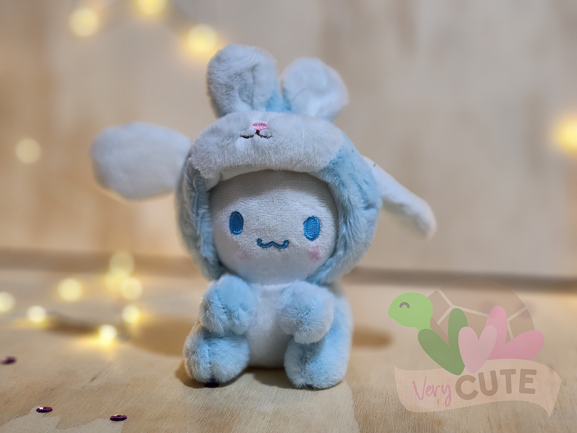 Llavero Personajes Sanrio Disfraz Conejo 5