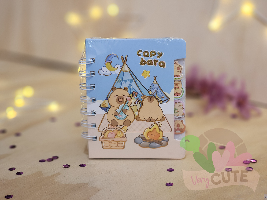 Minilibreta Capybara con separadores 4