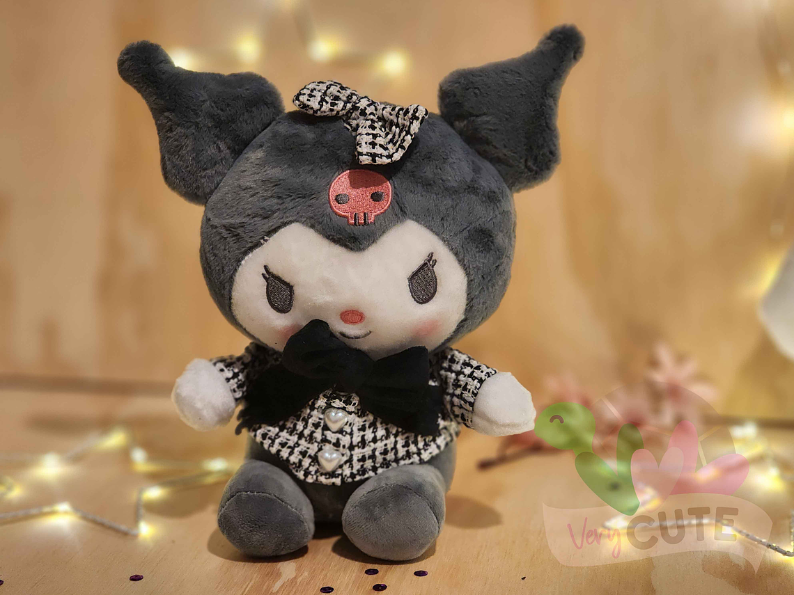  Peluche Personajes Sanrio - Chaqueta a Cuadros 2
