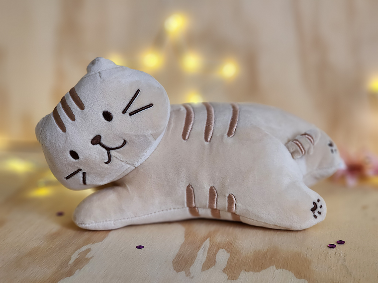  Peluche Gatito Acostado 2