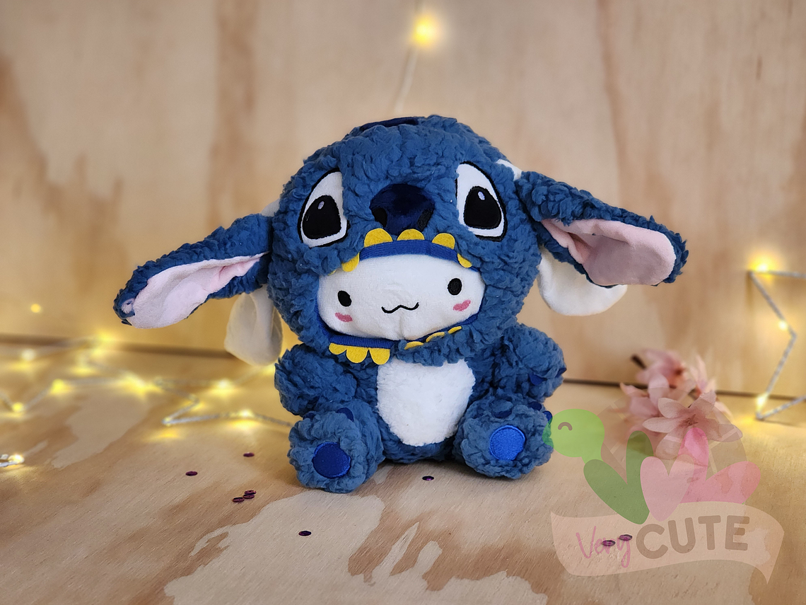 Peluche Cinnamoroll Disfrazado de Stitch 1