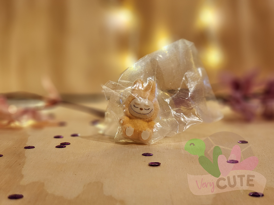 Figuritas Labubu Sentado 2