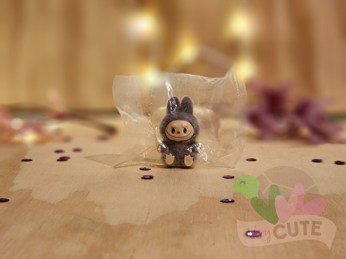 Figuritas Labubu Sentado 7