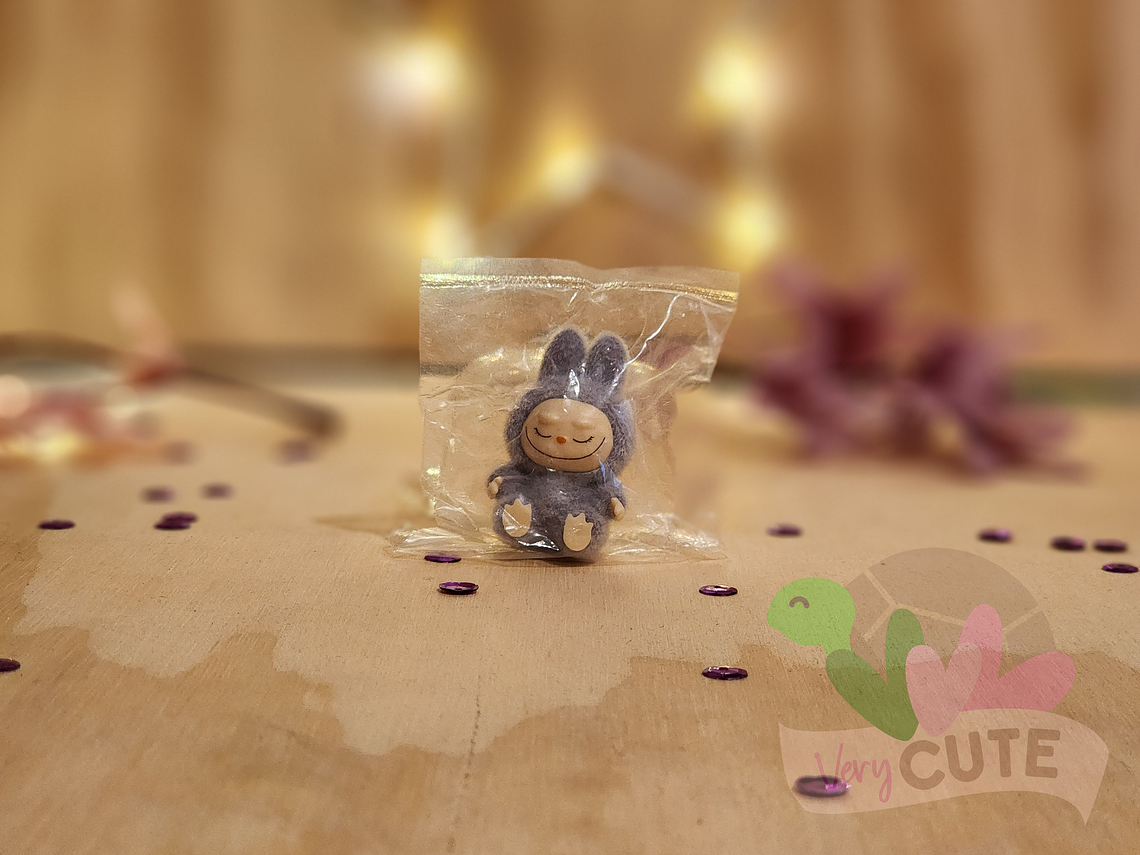 Figuritas Labubu Sentado 8