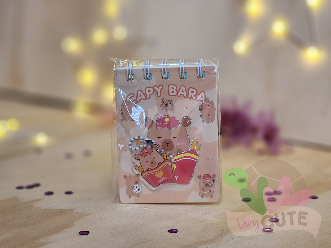 Mini Libreta Argollada Capybara - Con Colgante 3