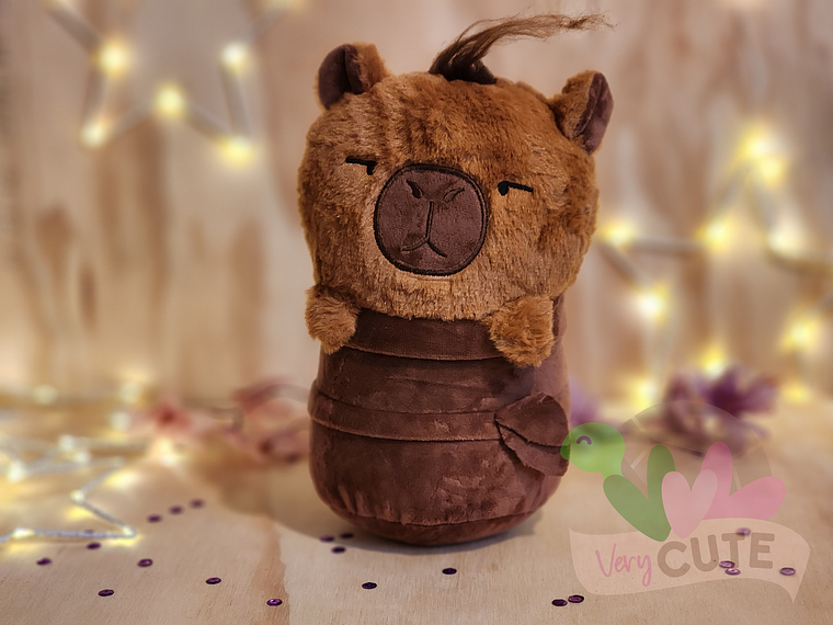 Peluche Capybara - Varios Diseños 9