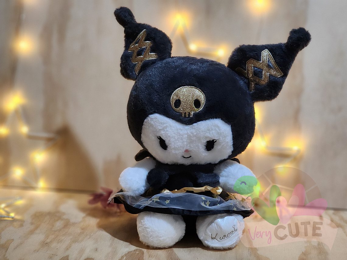 Peluche Personajes Sanrio - Trajes Negro 5