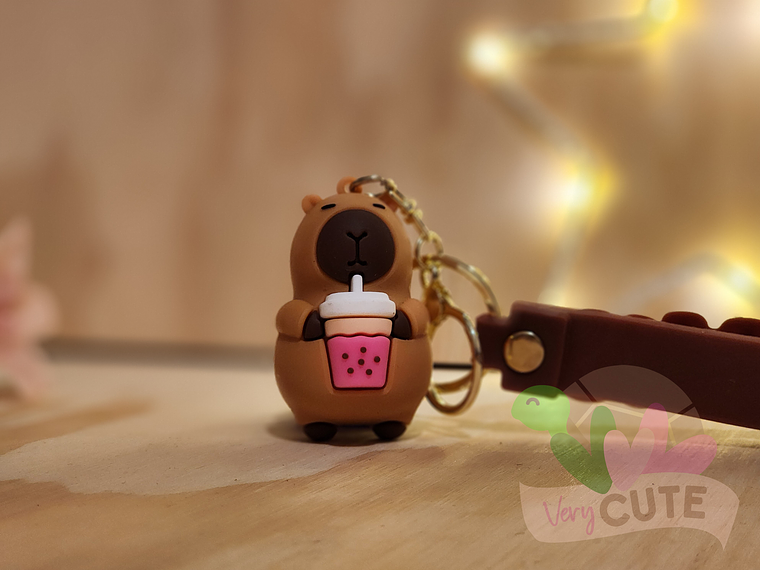 Llavero Capybara - Distintos Diseños 13