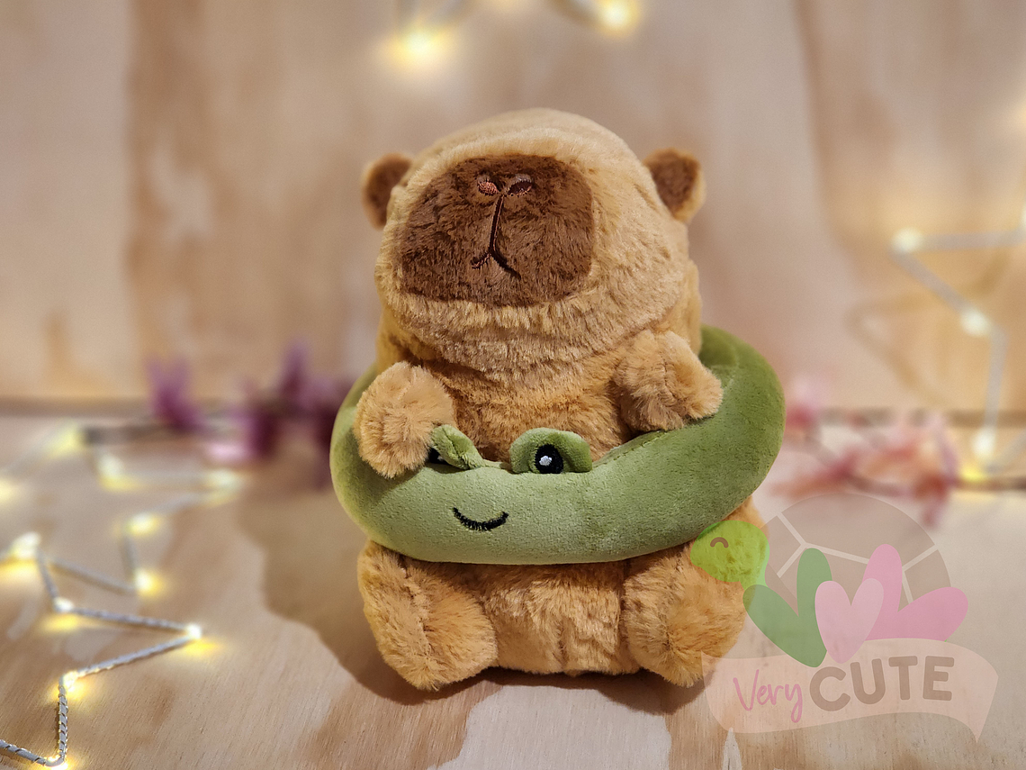 Peluche Capybara - Varios Diseños 11