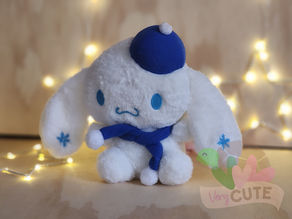  Peluche Cinnamoroll - Gorrito y Bufanda 1